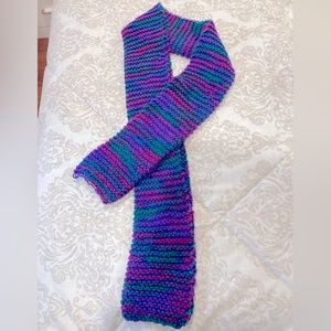 Hand knit scarf